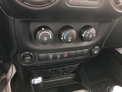 2018 Jeep Wrangler JK Unlimited Golden Eagle 4x4