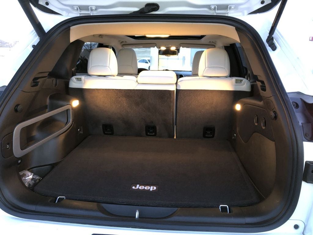 2017 Jeep Cherokee Overland