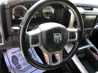 2017 RAM 1500 Laramie Crew Cab 4x4 5'7" Box