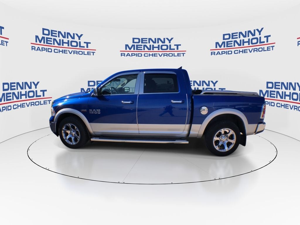 2017 RAM 1500 Laramie Crew Cab 4x4 5'7" Box