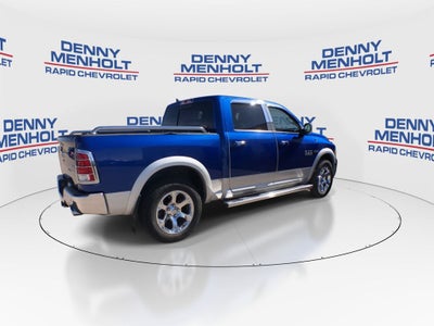 2017 RAM 1500 Laramie Crew Cab 4x4 5'7" Box