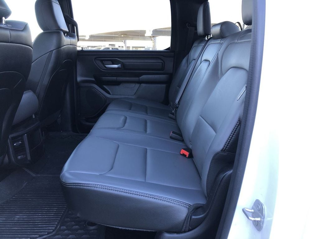 2024 RAM 1500 Tradesman Crew Cab 4x4 5'7" Box