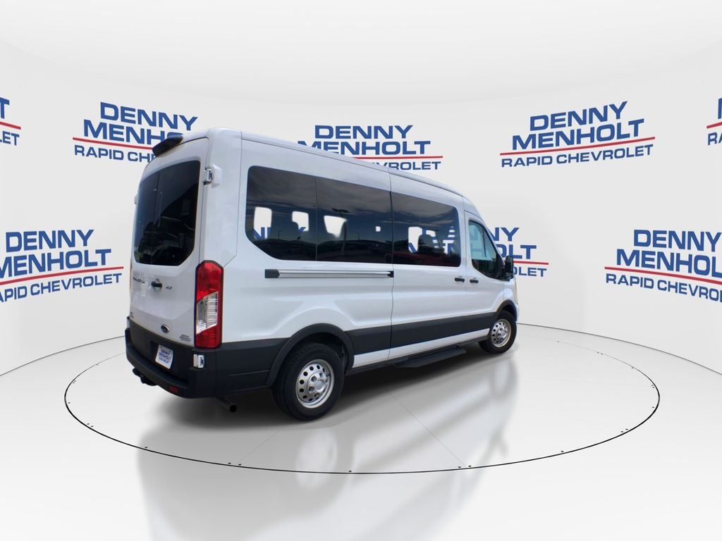 2025 Ford Transit Passenger Wagon XL