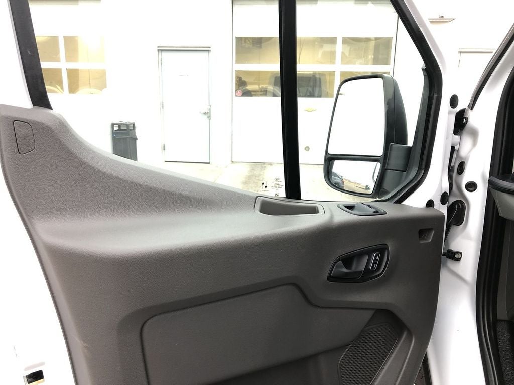 2023 Ford Transit Passenger Wagon XL