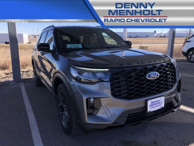 2025 Ford Explorer ST-Line