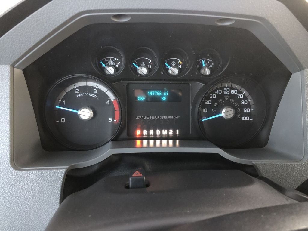 2013 Ford Super Duty F-350 DRW XL