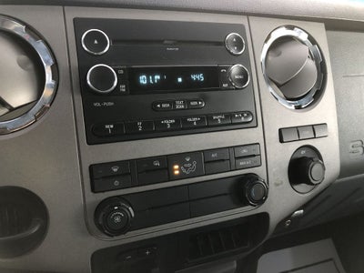 2013 Ford Super Duty F-350 DRW XL