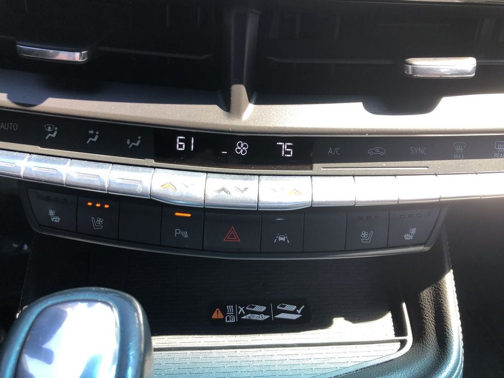 2023 Cadillac CT4 Premium Luxury