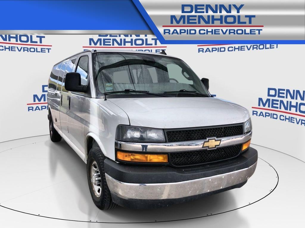 2020 Chevrolet Express Passenger 3500 LT