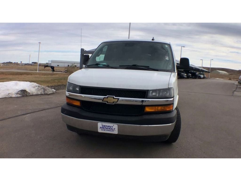 2020 Chevrolet Express Passenger 3500 LT