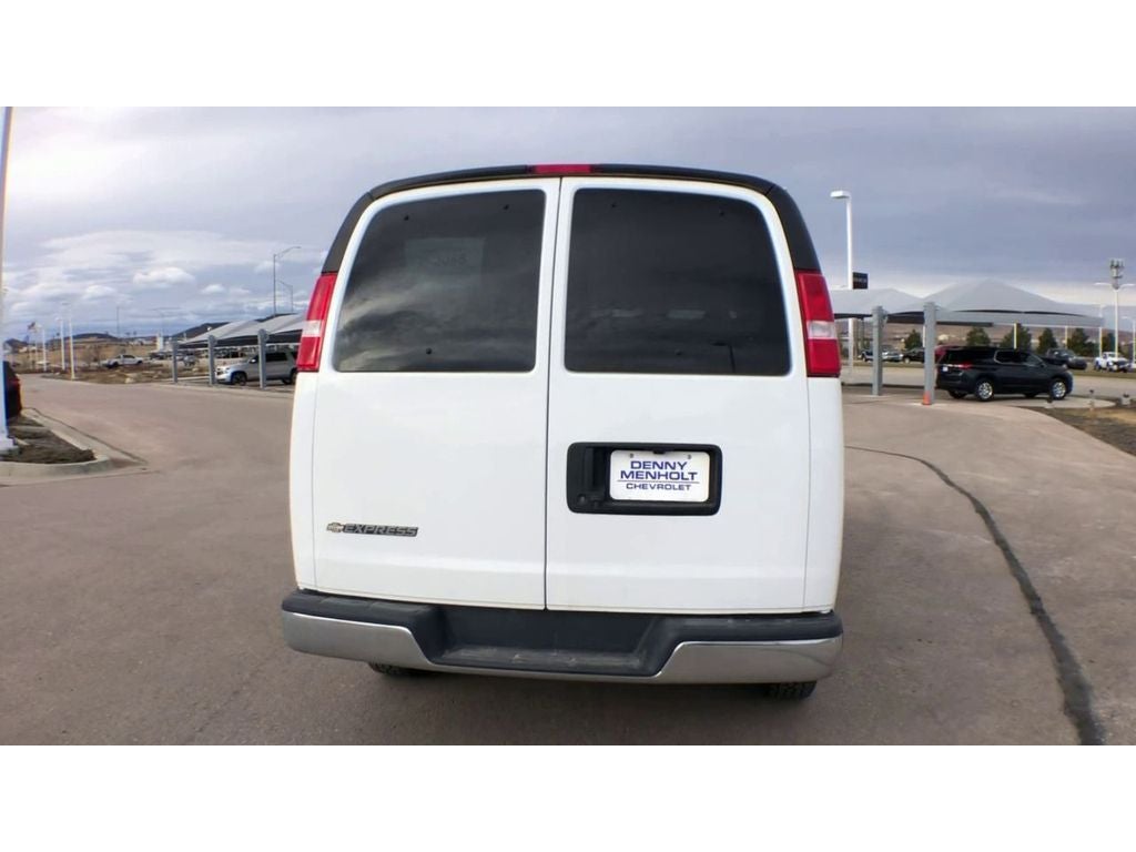 2020 Chevrolet Express Passenger 3500 LT