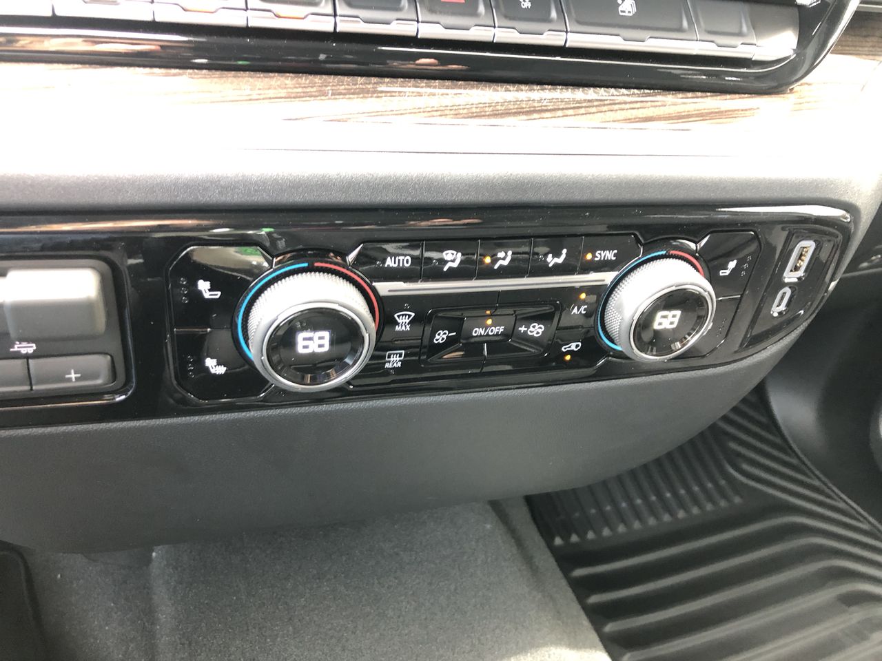2026 Chevrolet Silverado 1500 LT - Photo 20