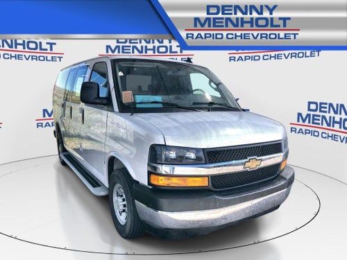 2025 Chevrolet Express Cargo WT