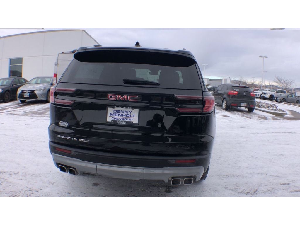 2025 GMC Acadia Elevation