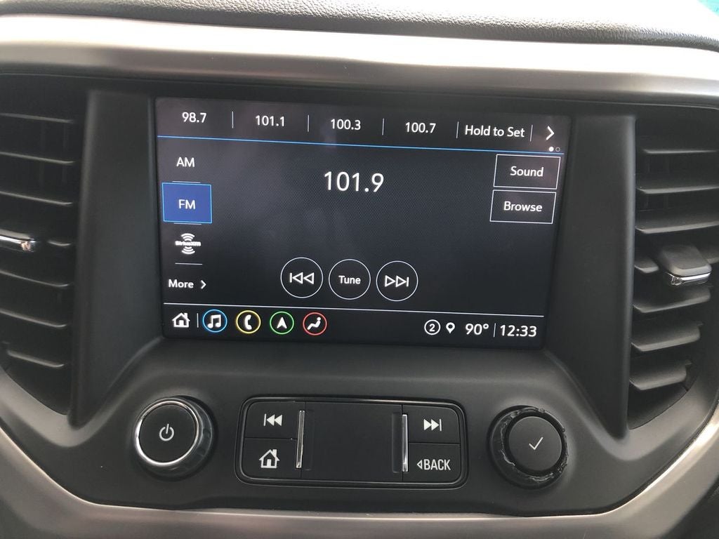 2023 GMC Acadia AT4