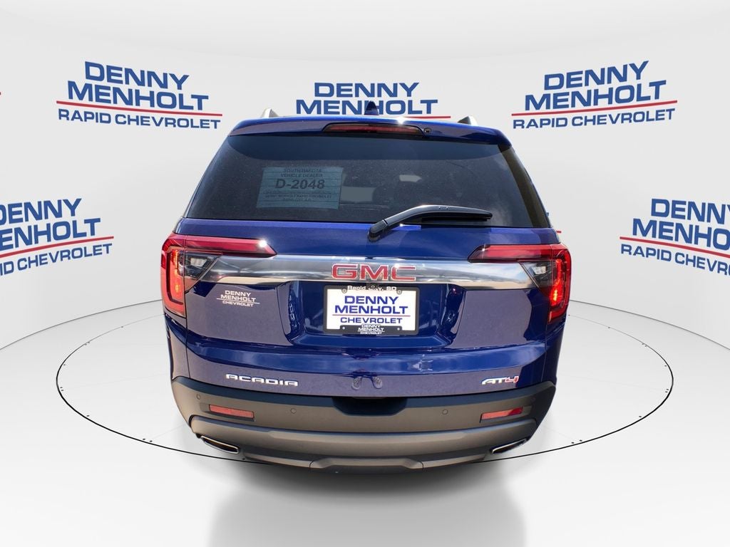 2023 GMC Acadia AT4