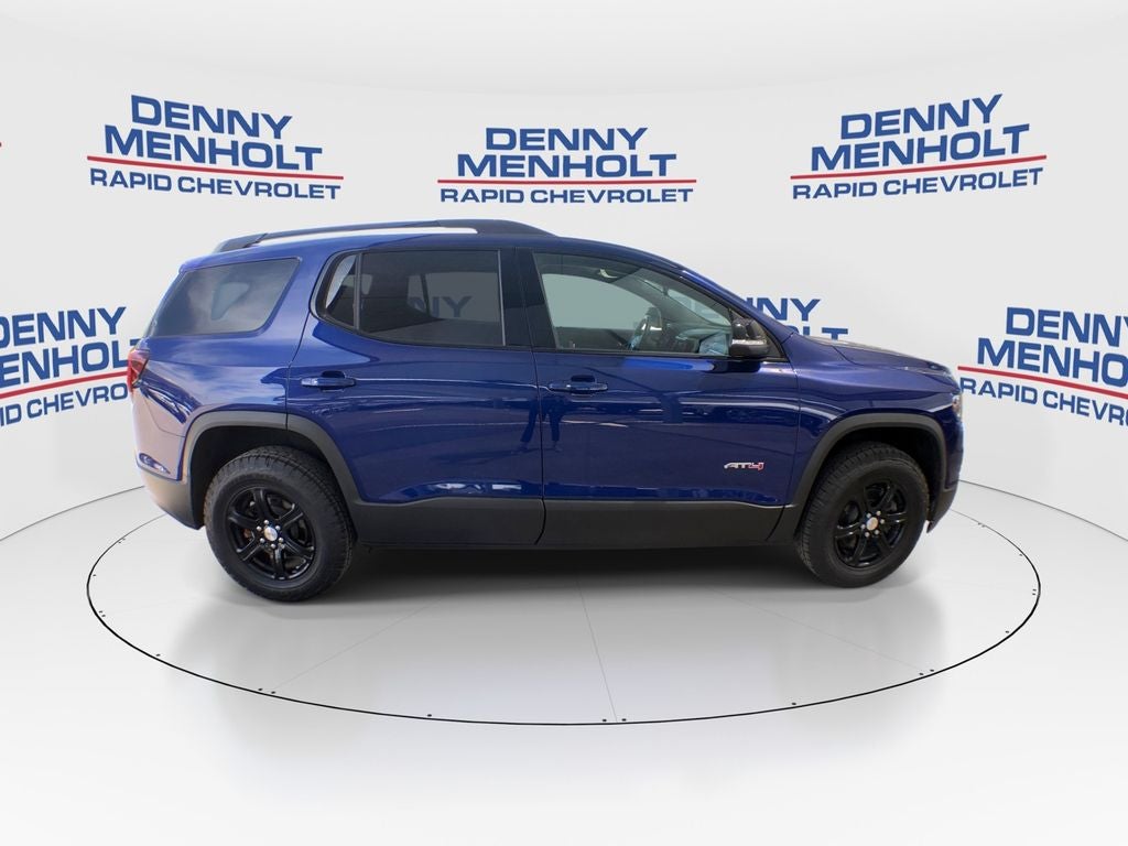 2023 GMC Acadia AT4