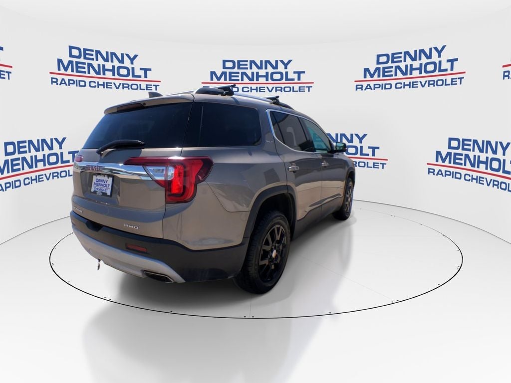 2023 GMC Acadia SLT