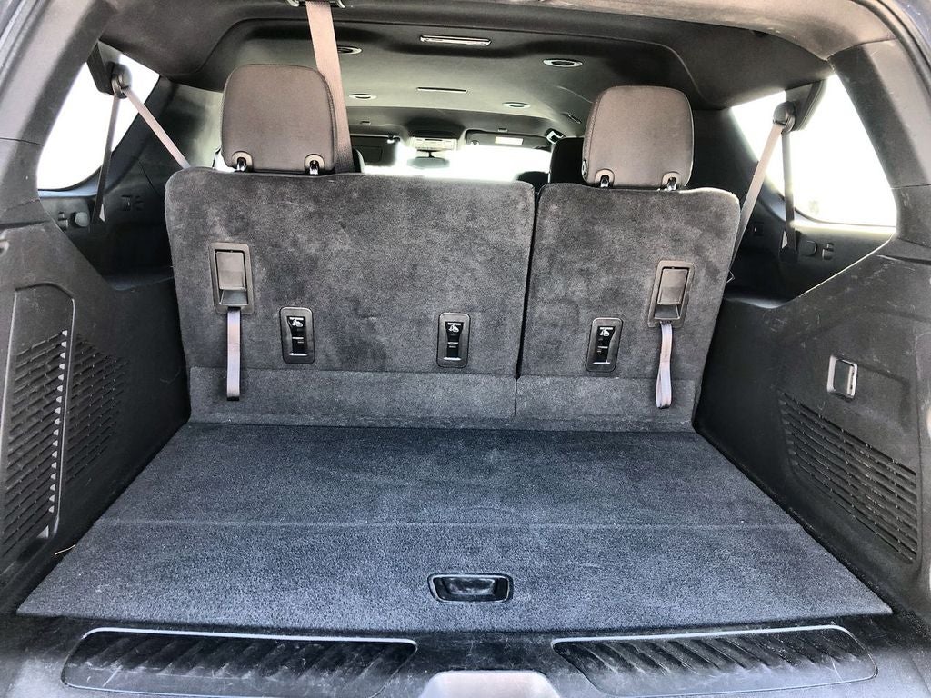 2023 GMC Yukon XL SLE