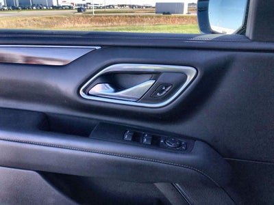 2023 GMC Yukon XL SLE