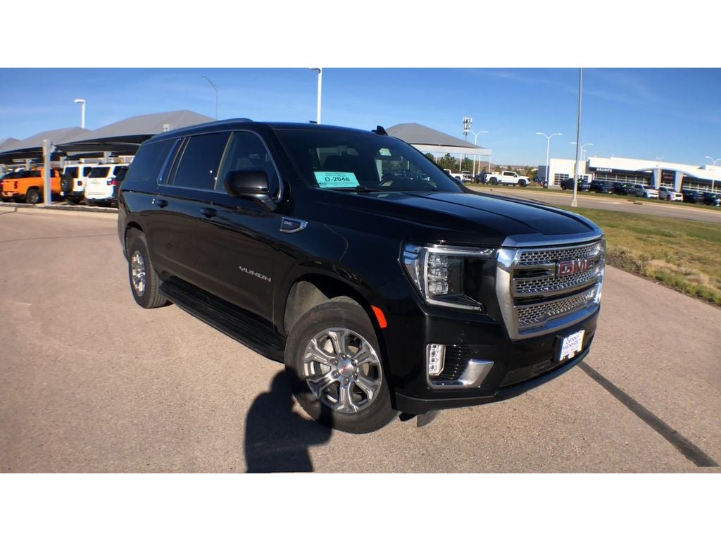 2023 GMC Yukon XL SLE