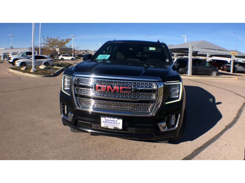 2023 GMC Yukon XL SLE