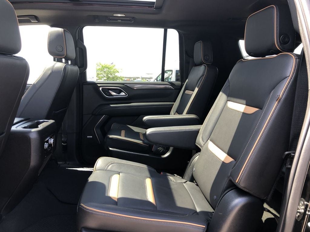 2022 GMC Yukon XL AT4