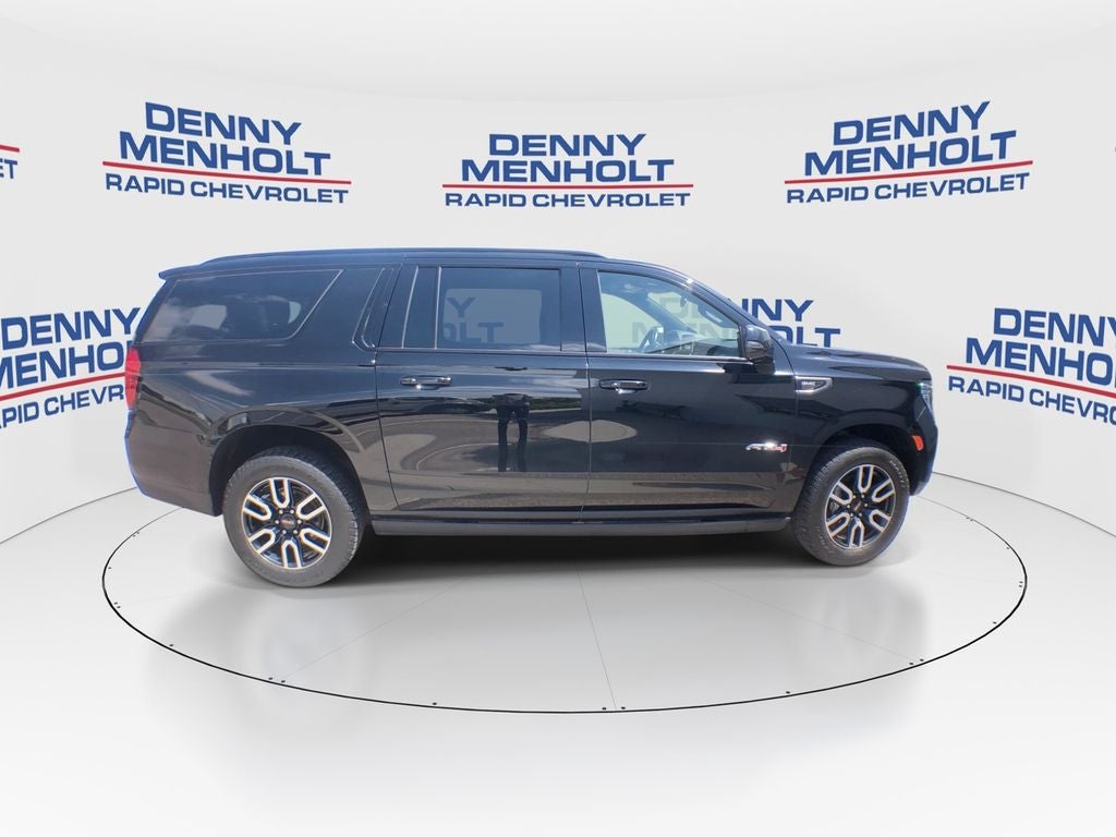 2022 GMC Yukon XL AT4