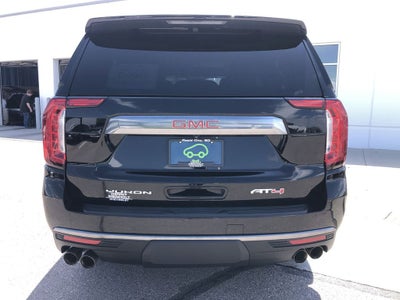 2022 GMC Yukon XL AT4