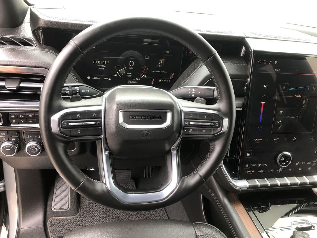 2025 GMC Yukon XL Denali