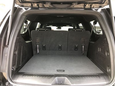 2025 Chevrolet Suburban LT