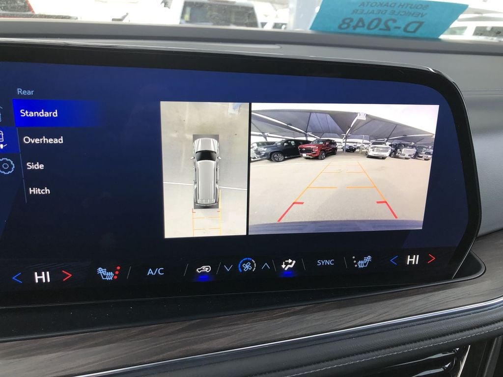 2025 Chevrolet Suburban LT