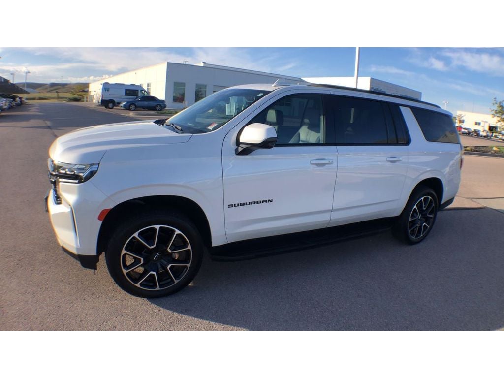 2024 Chevrolet Suburban RST