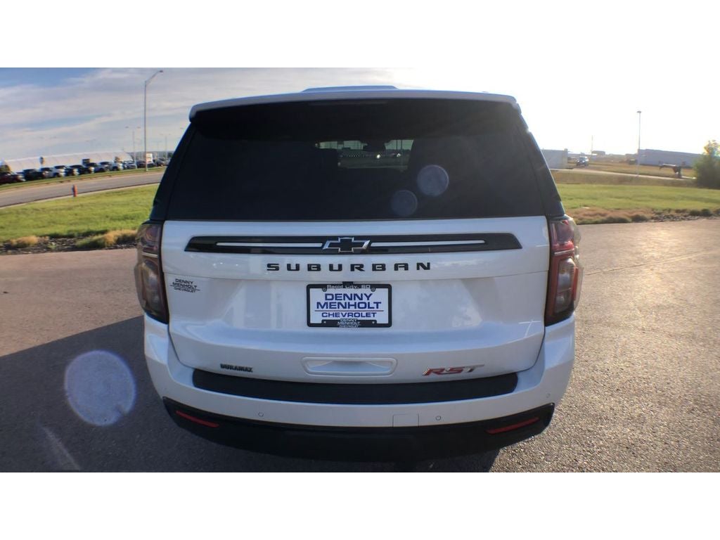 2024 Chevrolet Suburban RST