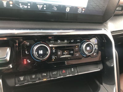 2024 GMC Sierra 3500 HD Denali Ultimate DRW