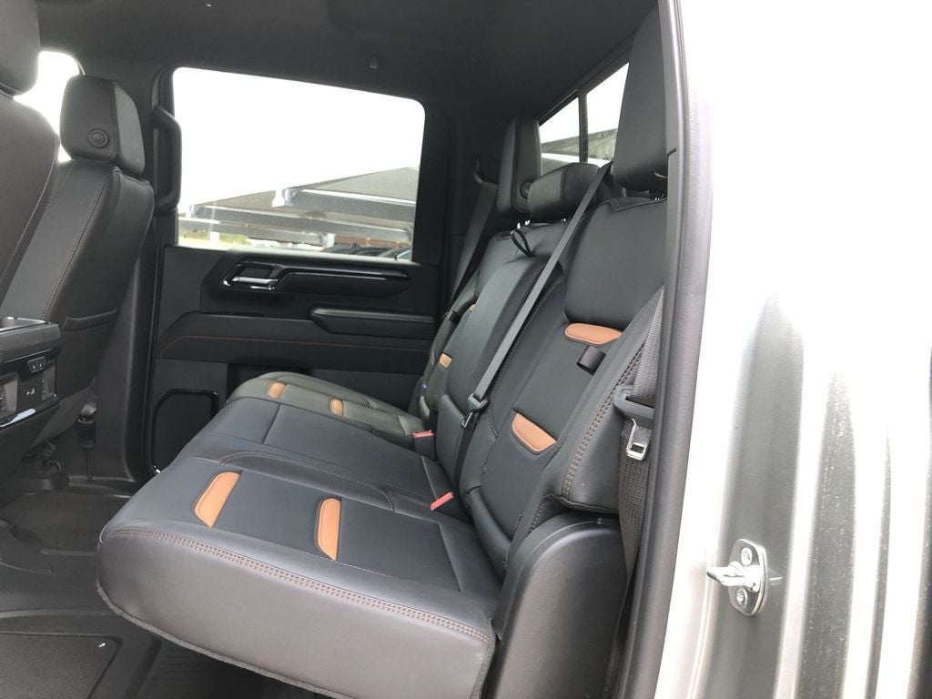 2025 GMC Sierra 3500 HD AT4