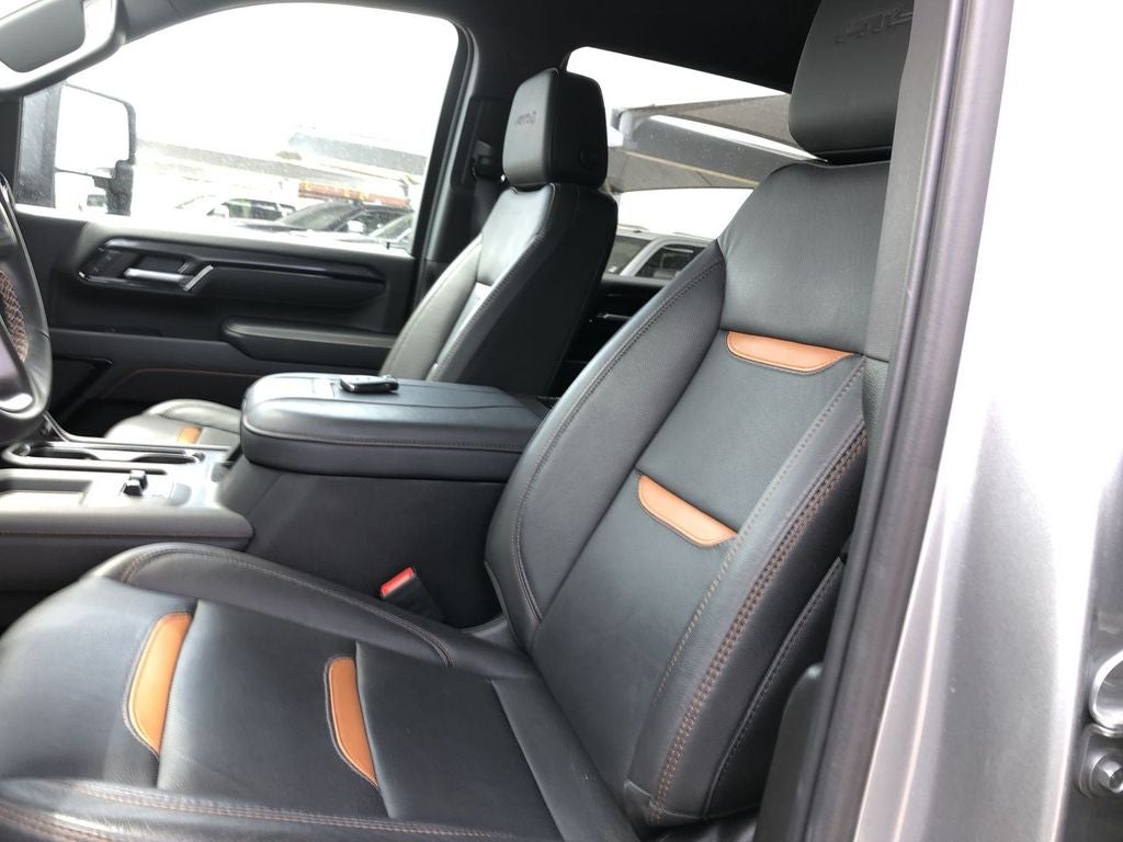 2025 GMC Sierra 3500 HD AT4