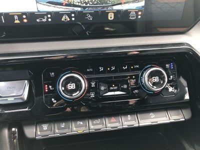 2025 GMC Sierra 3500 HD AT4