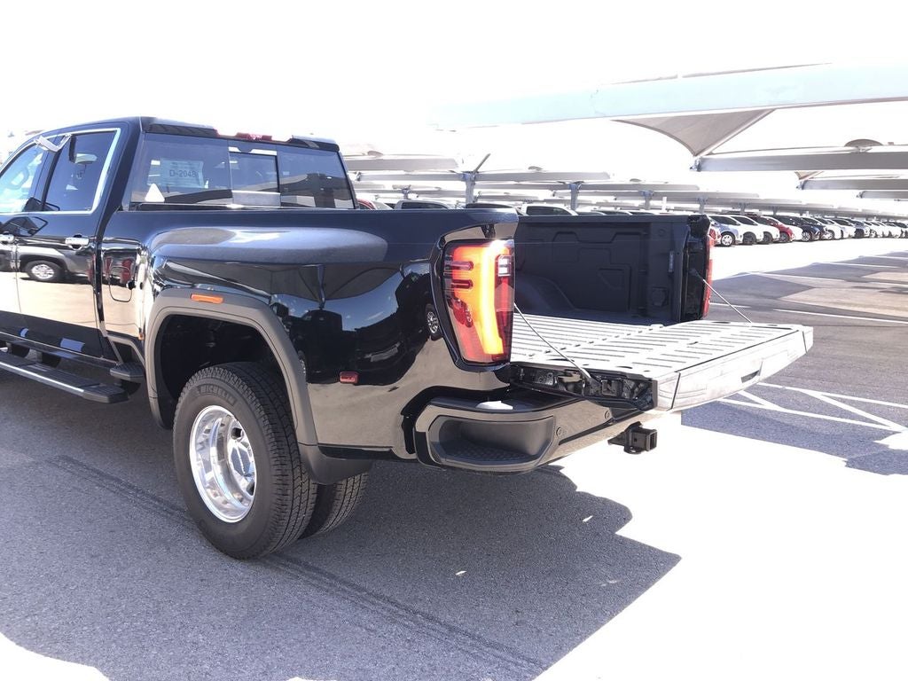2025 GMC Sierra 3500 HD Denali DRW