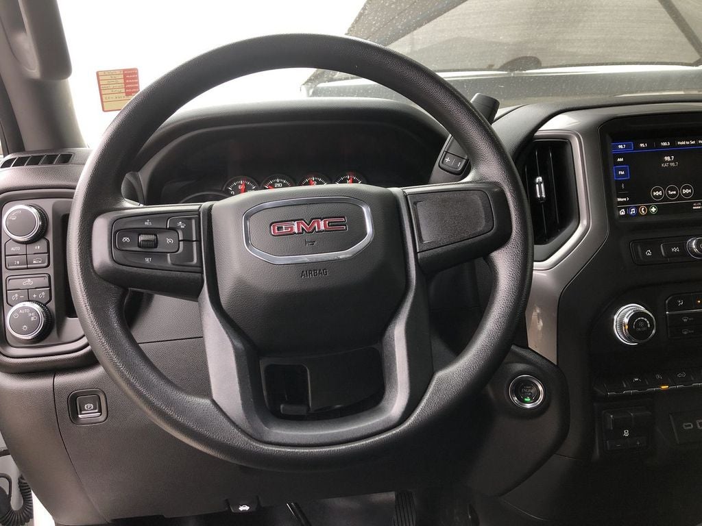 2024 GMC Sierra 1500 Pro