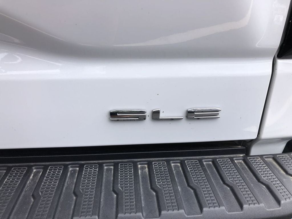 2024 GMC Sierra 1500 SLE