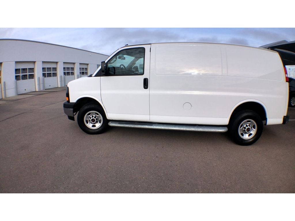 2024 GMC Savana Cargo 2500 Work Van