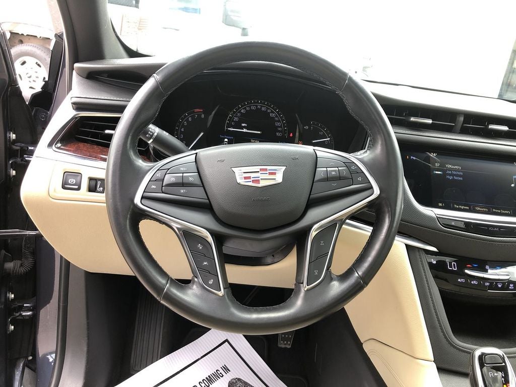 2019 Cadillac XT5 Luxury AWD