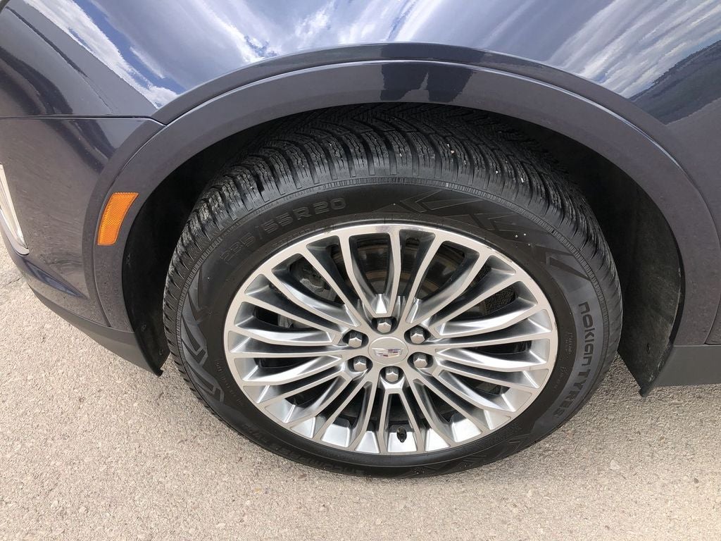 2019 Cadillac XT5 Luxury AWD