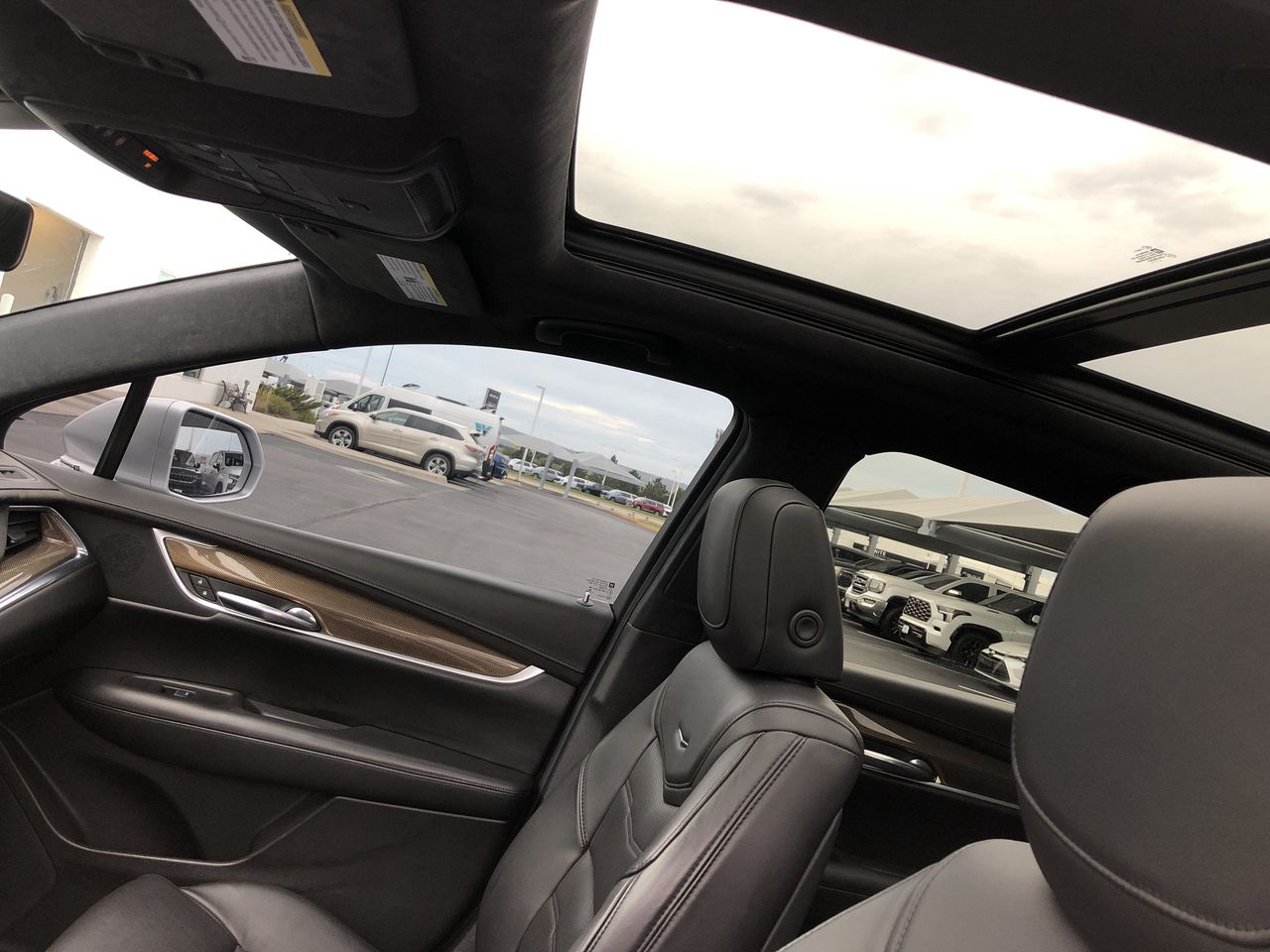 2017 Cadillac XT5 Platinum AWD