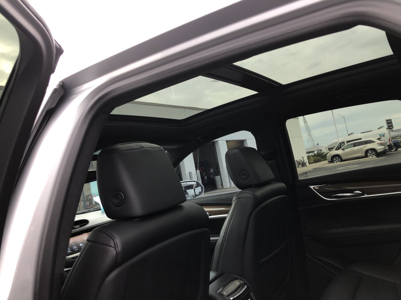 2017 Cadillac XT5 Platinum AWD