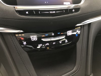 2017 Cadillac XT5 Platinum AWD