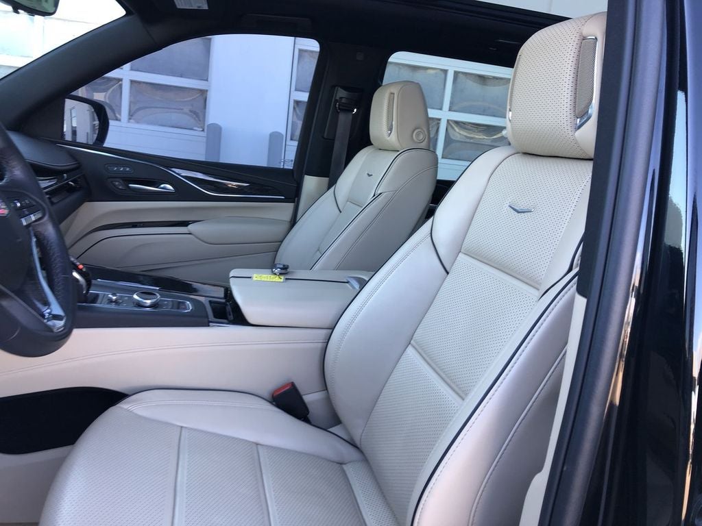 2023 Cadillac Escalade ESV Premium Luxury