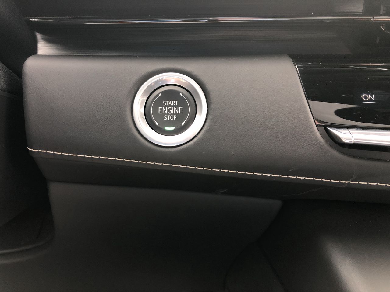 2024 Cadillac Escalade ESV Premium Luxury Platinum