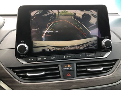 2025 Nissan Altima SV FWD